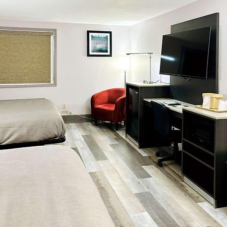 Quality Inn Raynham - Taunton Extérieur photo