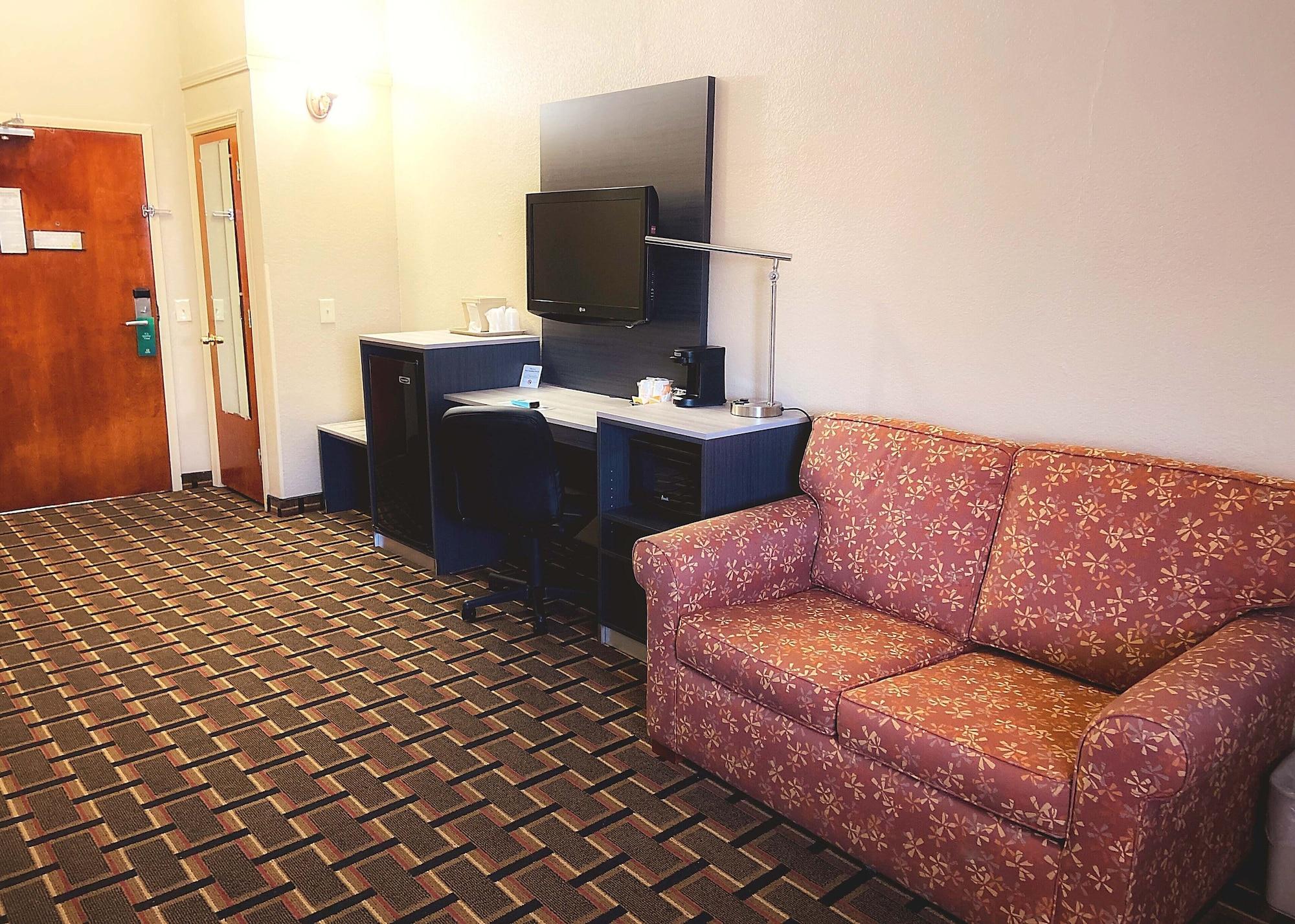 Quality Inn Raynham - Taunton Extérieur photo