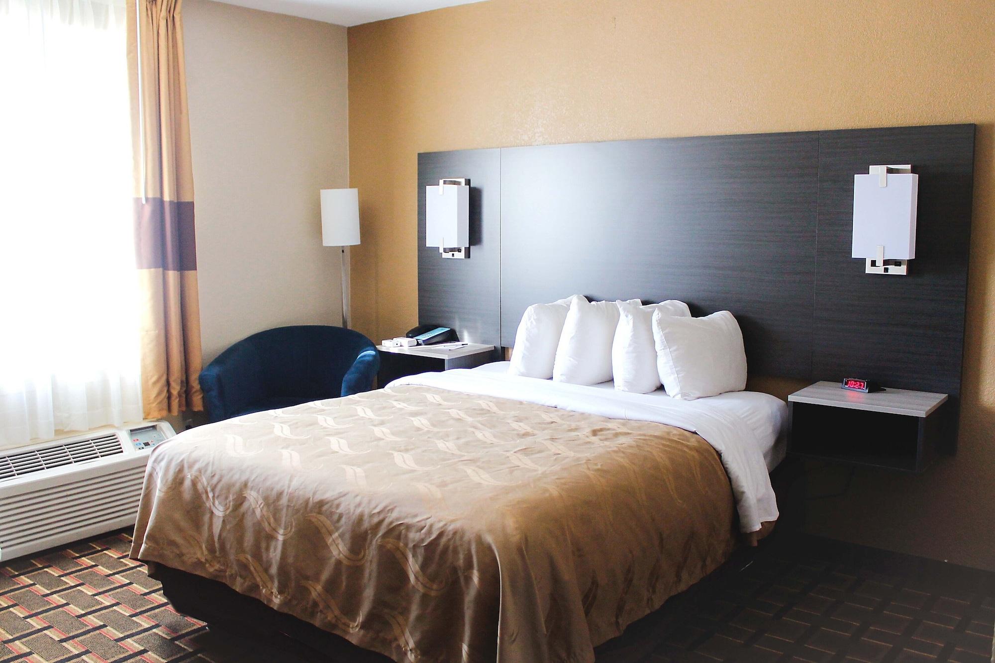 Quality Inn Raynham - Taunton Extérieur photo