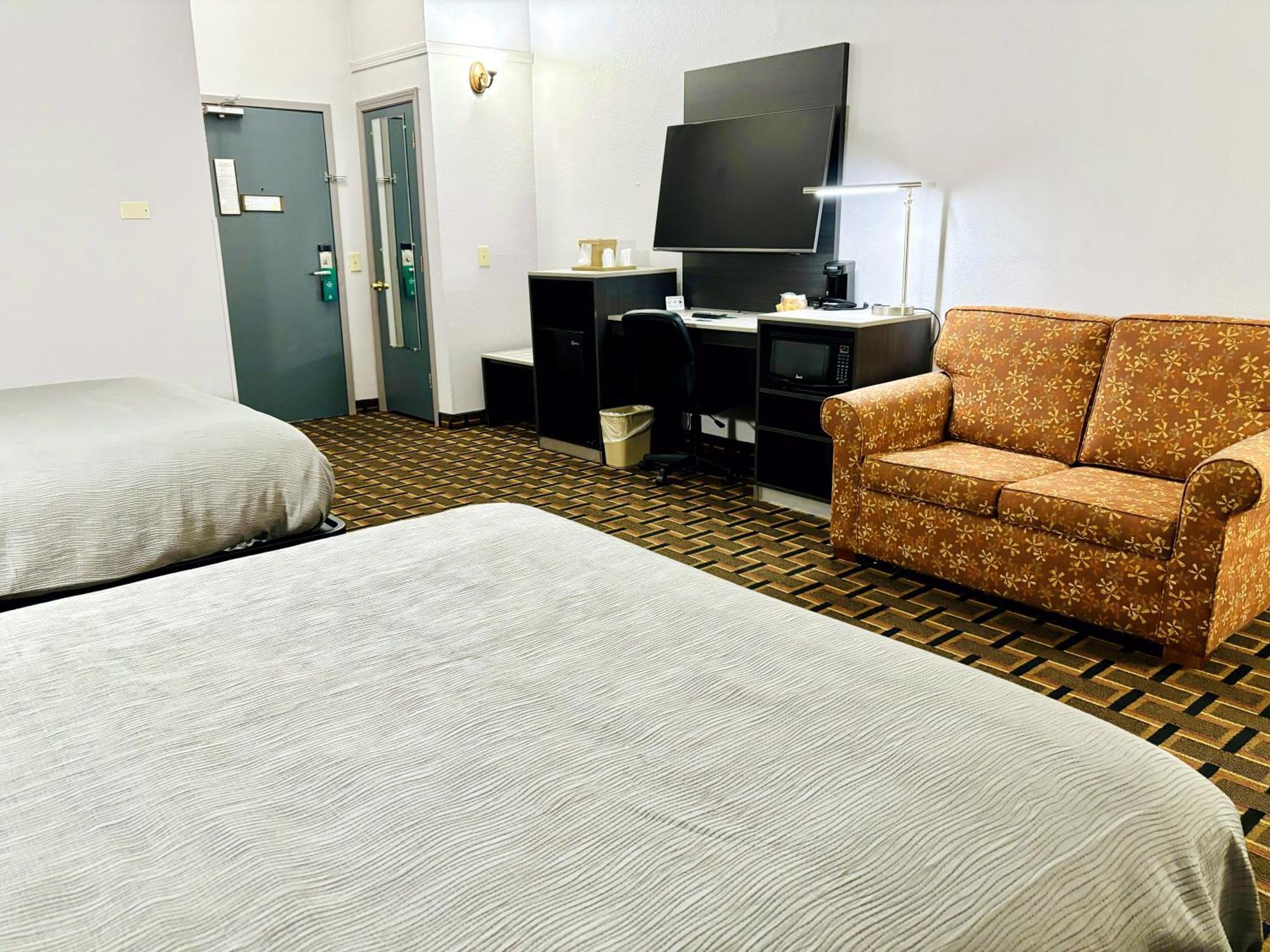 Quality Inn Raynham - Taunton Extérieur photo